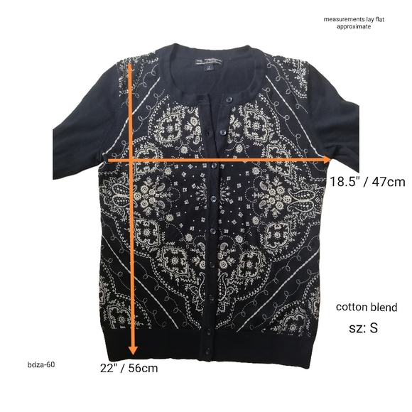 🐬 blue and white floral long-sleeved knit cardigan by Tommy Hilfiger - Picture 2 of 6